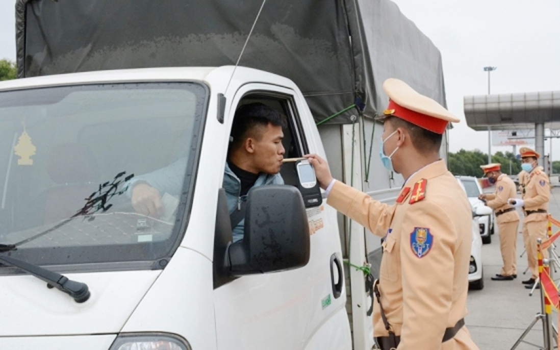 Cao điểm bảo đảm trật tự, an toàn giao thông dịp Tết và các Lễ hội đầu Xuân 2025