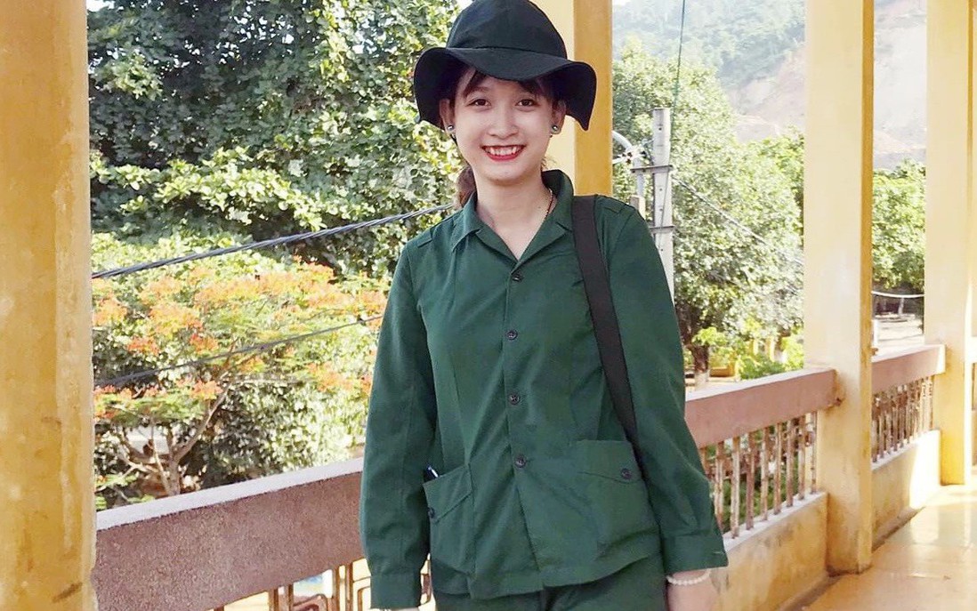 Bình Định: Nữ tân binh 24 tuổi nghỉ việc đang làm, viết đơn xin nhập ngũ 