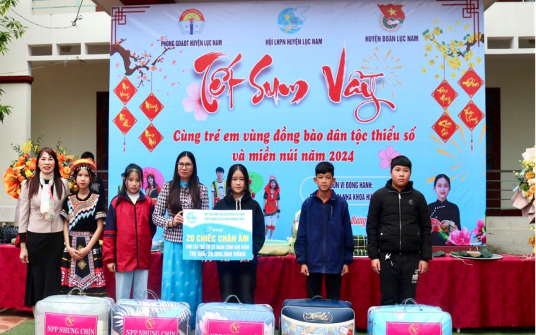 Bắc Giang: Tết sum vầy - Xuân yêu thương 2024 cho phụ nữ nghèo