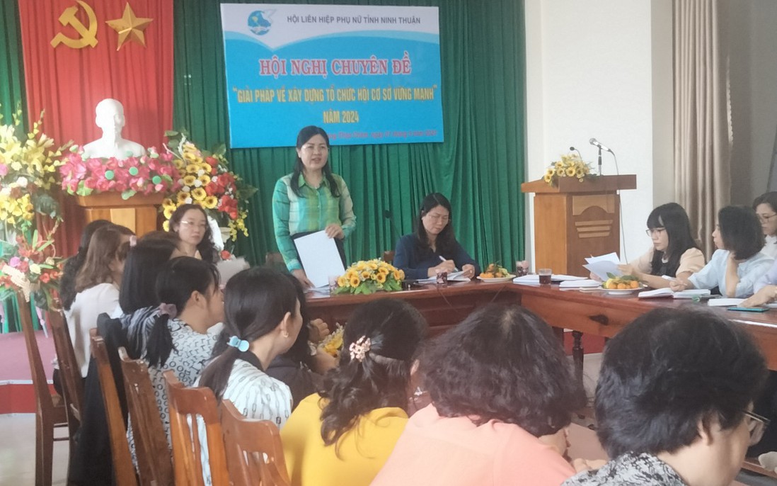 Phụ nữ Ninh Thuận: Ứng dụng dụng công nghệ thông tin để thu hút, tập hợp hội viên