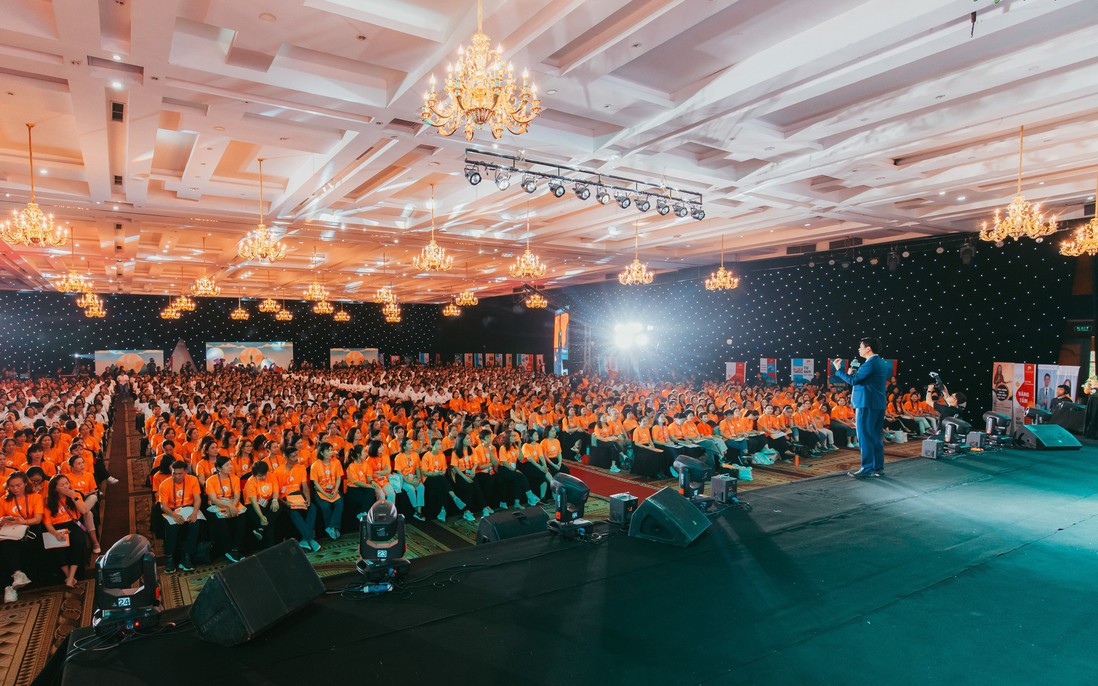 Gần 1.500 người tham gia chương trình “Đường về hạnh phúc” cùng Học viện Minh Trí Thành