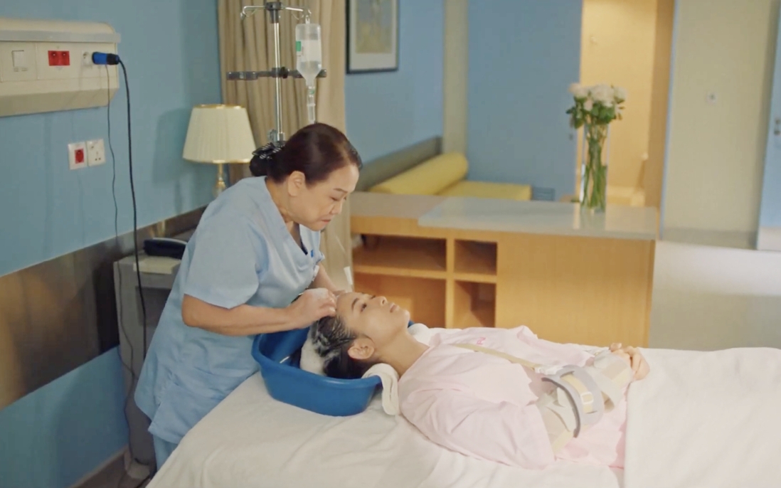 Xúc động với phim ngắn khắc họa, tôn vinh nữ điều dưỡng