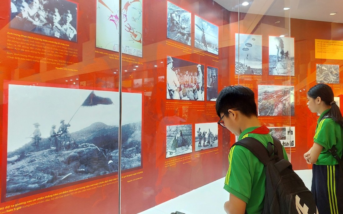 Hơn 300 ảnh, tài liệu, hiện vật tại Triển lãm "Chiến thắng Điện Biên Phủ - Bản hùng ca bất diệt"
