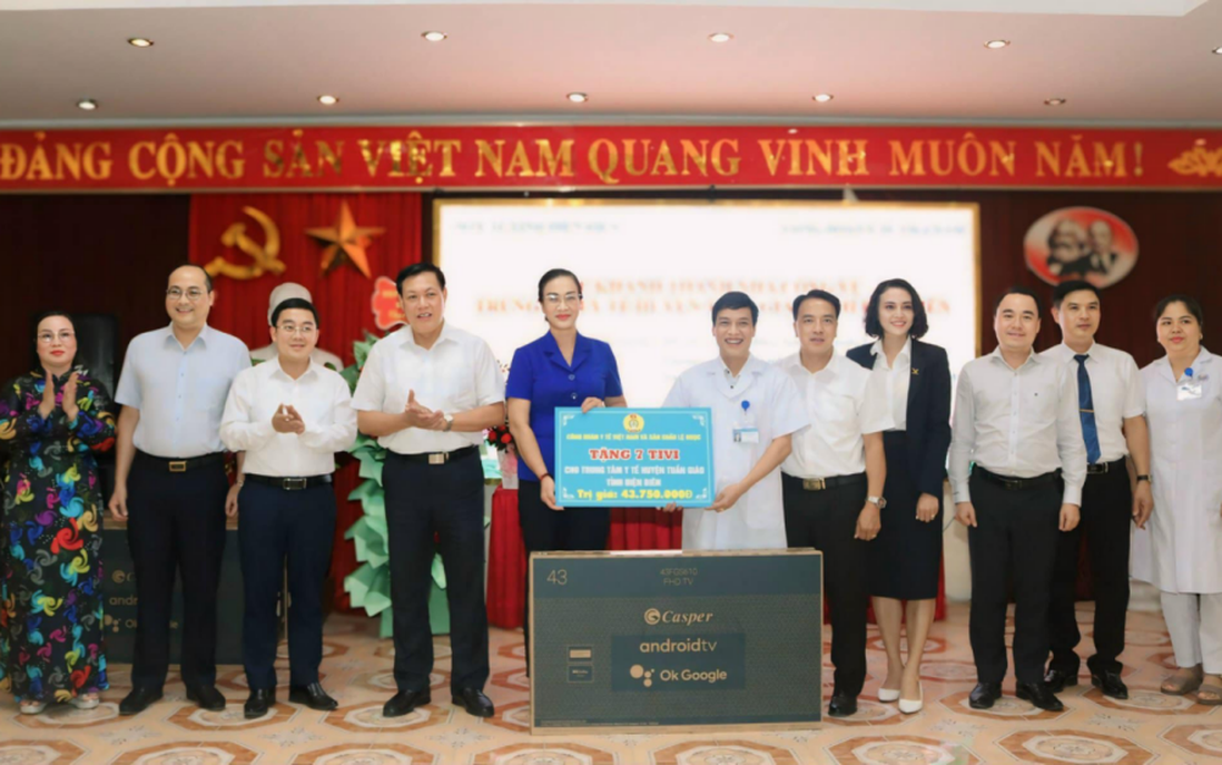 Công đoàn Y tế Việt Nam bàn giao nhà công vụ cho Trung tâm y tế huyện Tuần Giáo, tỉnh Điện Biên 