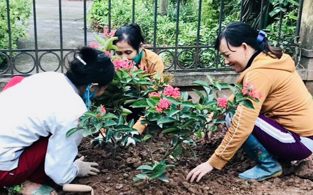 Hội LHPN Bắc Ninh: Sơ kết 1 năm triển khai mô hình điểm "Xây dựng gia đình 5 có, 3 sạch"