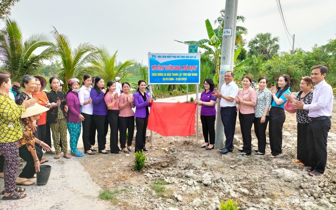 Hậu Giang: Hội LHPN góp sức cùng tỉnh xây dựng 41 xã đạt chuẩn nông thôn mới