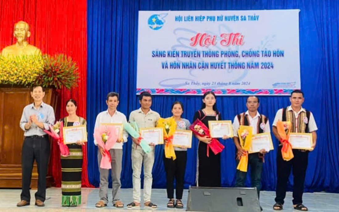 Kon Tum: Hội thi "Sáng kiến truyền thông phòng, chống tảo hôn và hôn nhân cận huyết thống"