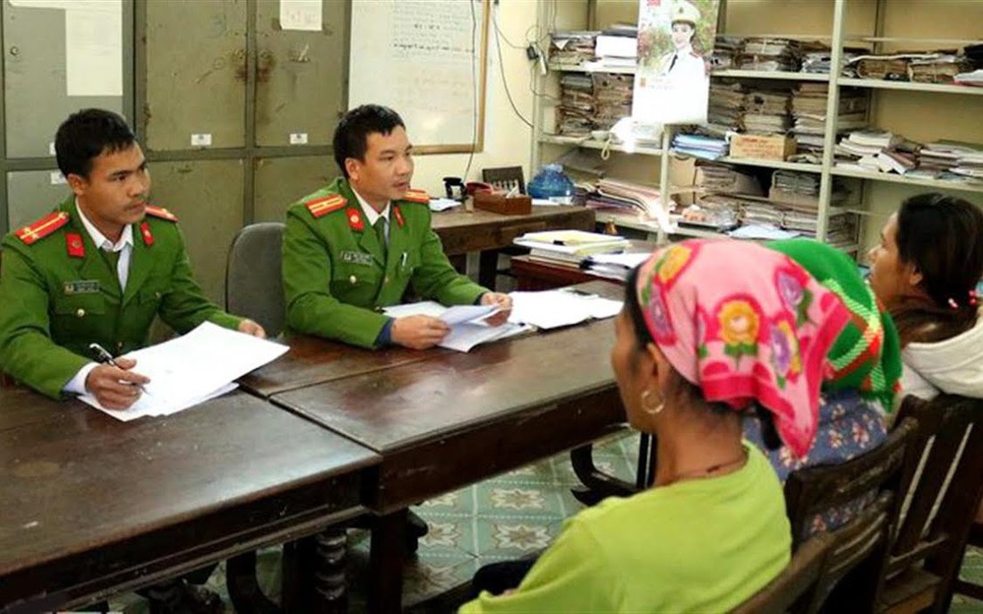 Khoảng trống pháp lý với hành vi mua bán thai nhi - Bài 1: Mua bán thai nhi bị xử tội "tổ chức người khác trốn đi nước ngoài"