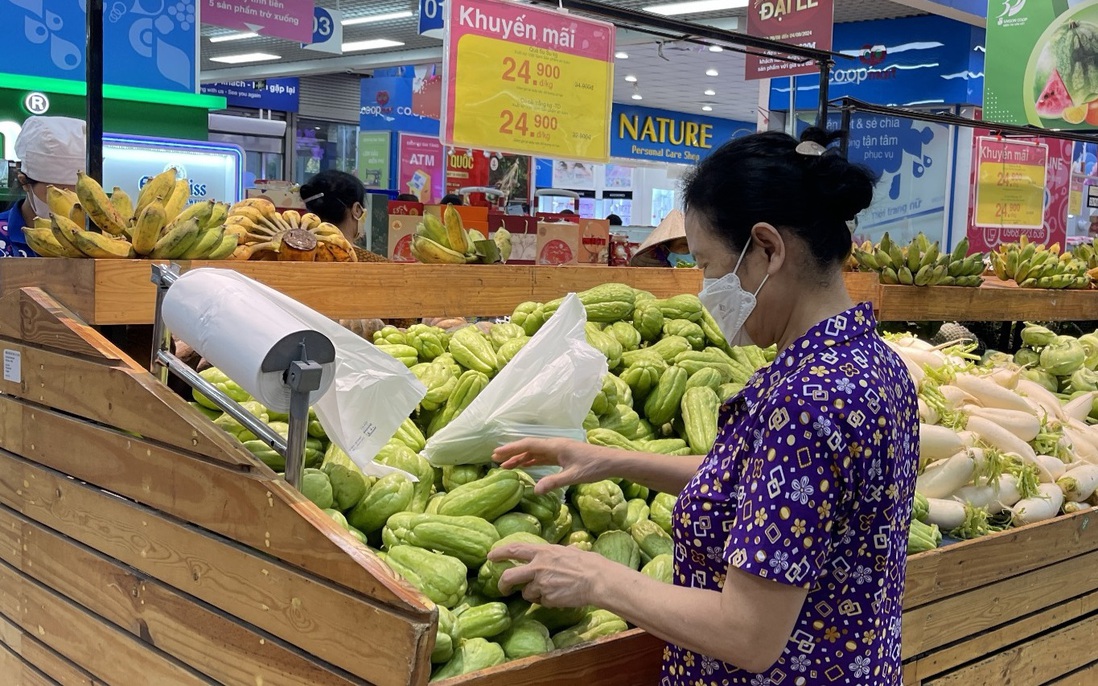 Siêu thị tăng cường rau củ từ Lâm Đồng, Đồng Nai ra miền Bắc