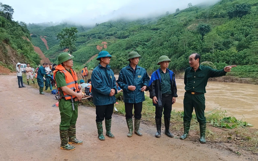 Bắc Hà, Lào Cai: Công tác cứu hộ nạn nhân sạt lở đất gặp nhiều khó khăn 