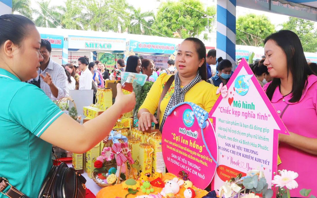 Vĩnh Long: Tưng bừng Hội thi "Trưng bày sản phẩm phụ nữ khởi nghiệp"