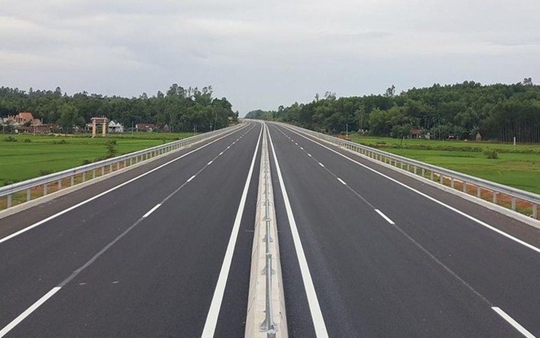  Đợt thi đua “500 ngày đêm thi đua hoàn thành 3.000 km đường bộ cao tốc”