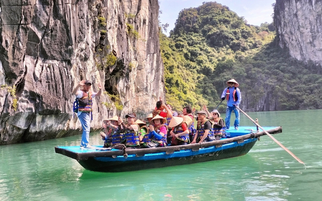 Quảng Ninh: Hỗ trợ khách du lịch trong thời gian bị ảnh hưởng bởi bão số 3