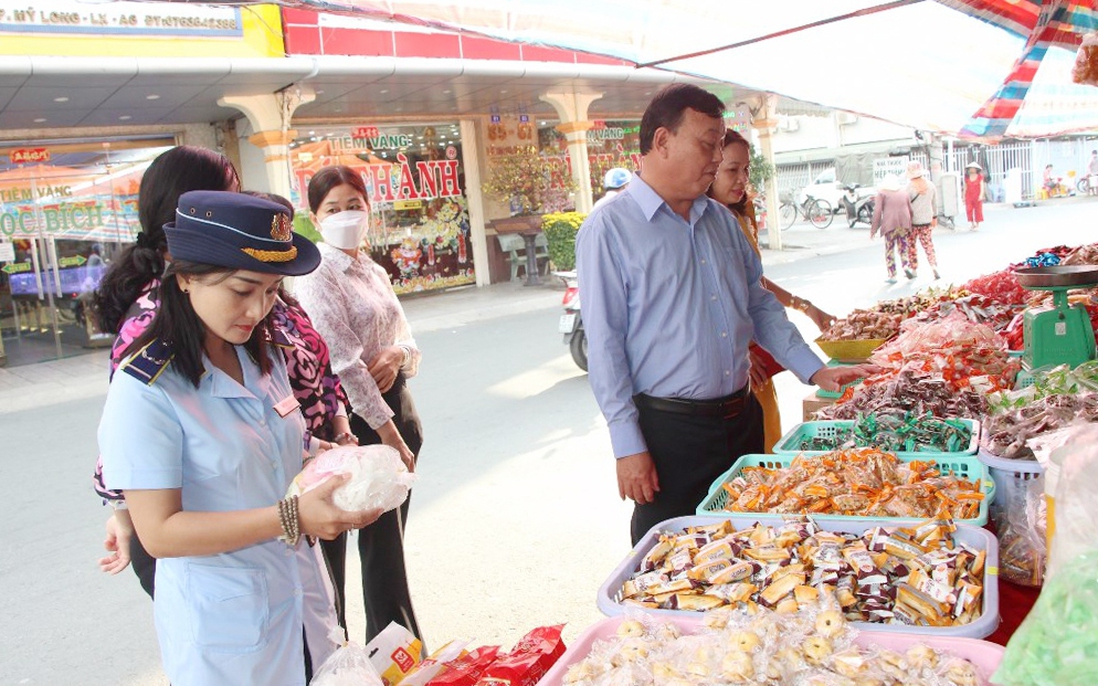 Công điện của Thủ tướng về bảo đảm an toàn thực phẩm dịp Tết Nguyên đán và Lễ hội xuân 2025