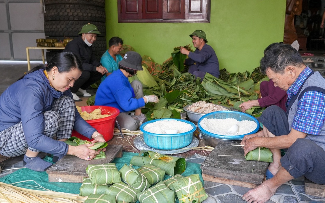 Bánh chưng "phố Lẻ", muốn mua phải đặt trước 4 ngày