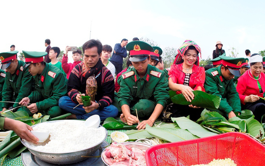 Chương trình "Bánh chưng xanh - Tết vì người nghèo" năm 2025