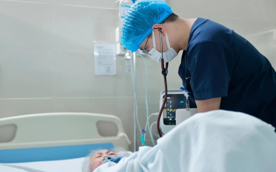 Bộ Y tế ra công điện khẩn ứng phó bão số 10, bảo đảm an toàn sức khỏe người dân