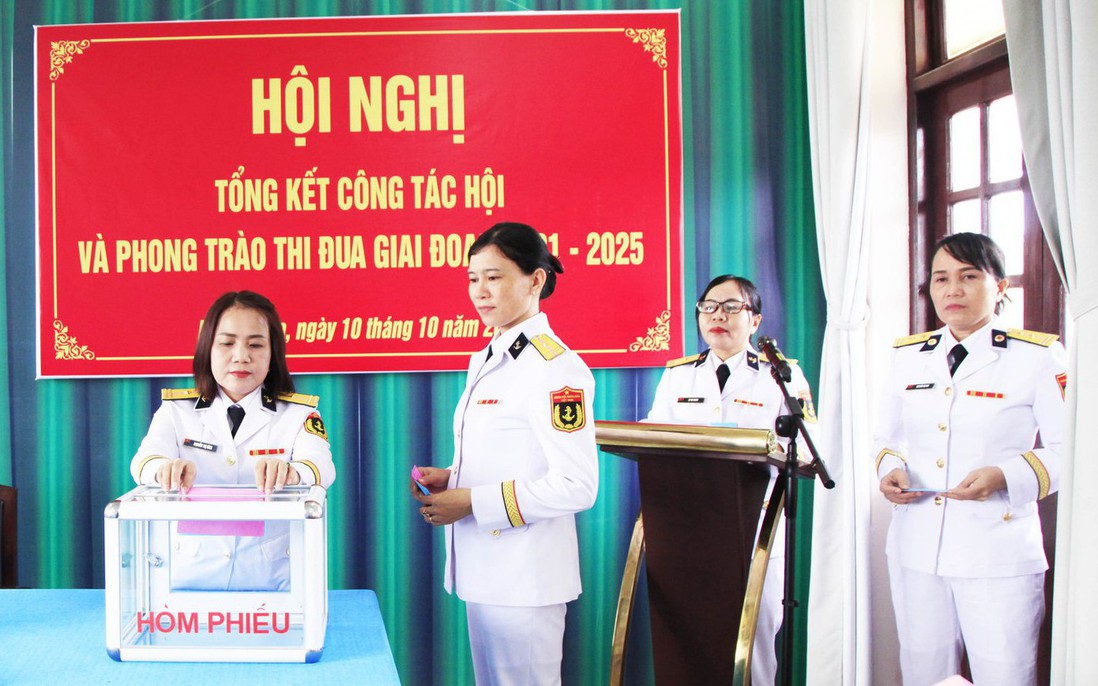 Phụ nữ Lữ đoàn 162 tiếp tục đẩy mạnh chuyển đổi số, thúc đẩy bình đẳng giới