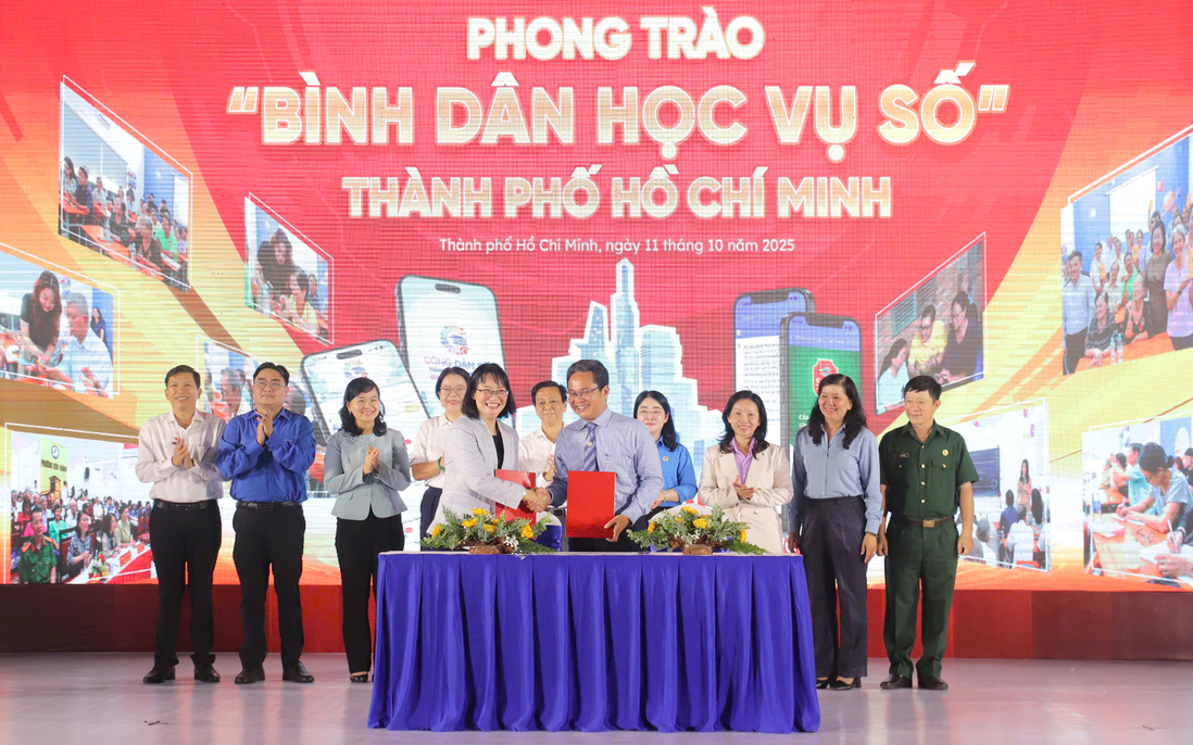 TPHCM đặt mục tiêu đến năm 2026, 100% người trưởng thành biết dùng công nghệ số