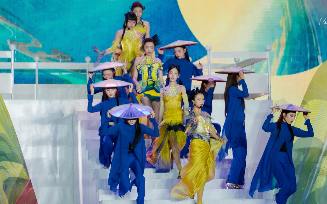 Concert "Em xinh say hi" lan tỏa yêu thương, hướng về đồng bào vùng bão lũ