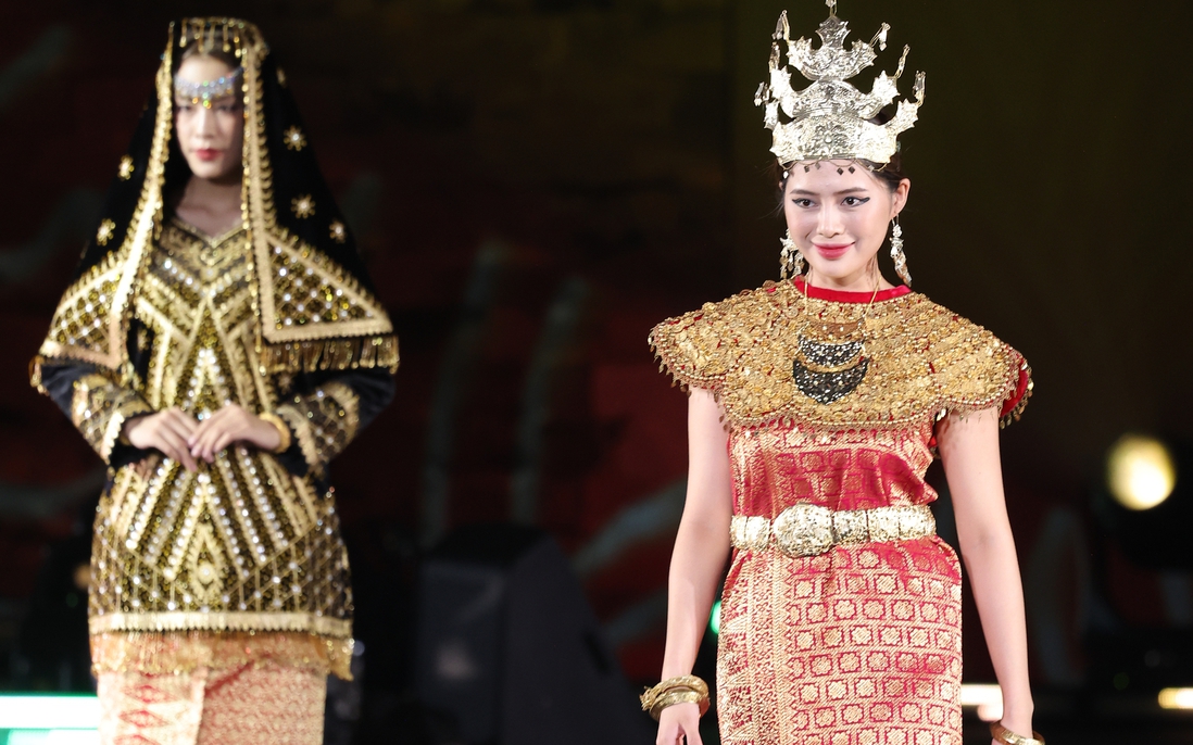 Khoảng 1 triệu lượt người tham gia Lễ hội Văn hóa Thế giới tại Hà Nội lần thứ nhất