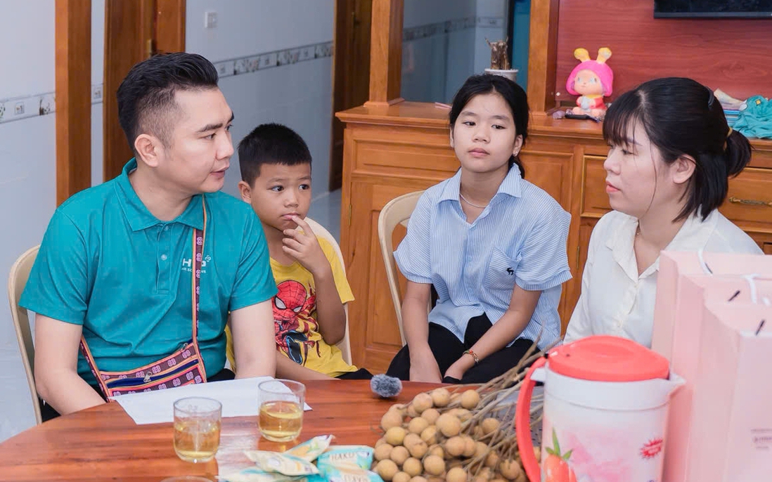 Người cha đỡ đầu đặc biệt