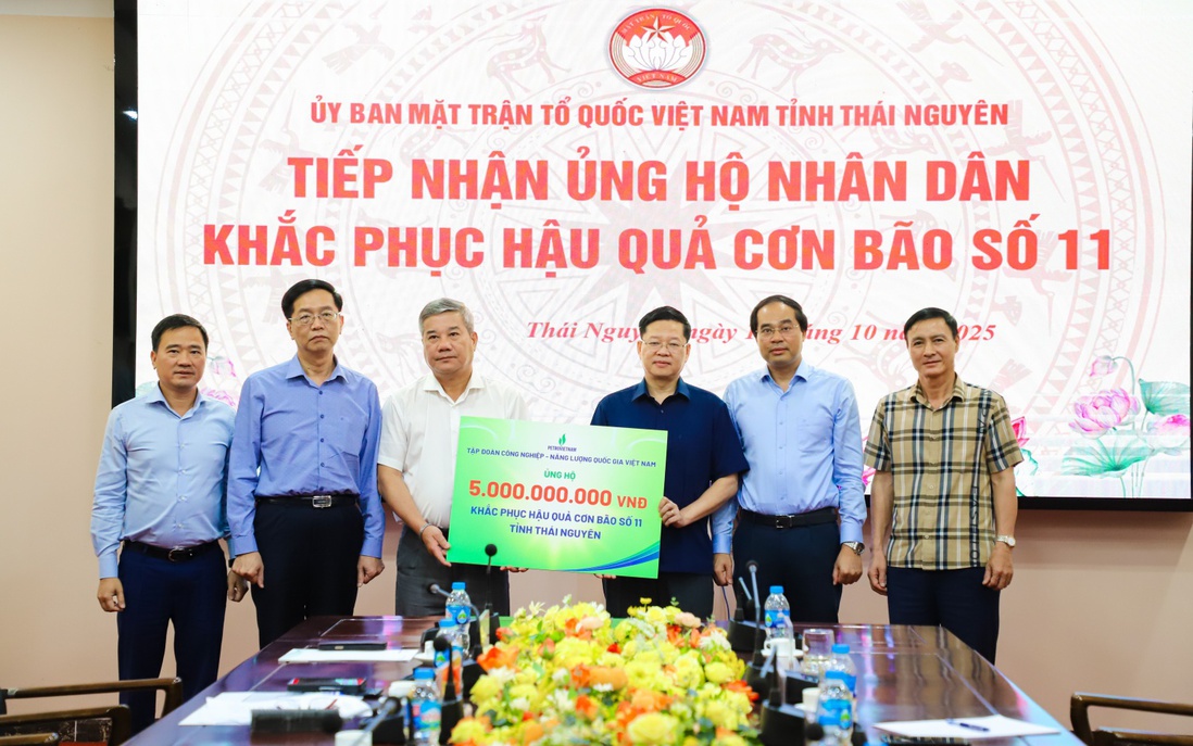 Petrovietnam cùng đồng bào Thái Nguyên vượt lũ