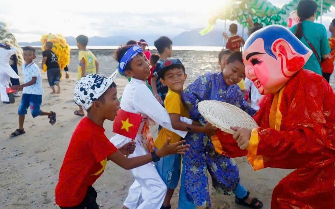 Khánh Hòa: Triển khai công trình điện năng lượng mặt trời trên đảo Điệp Sơn sau phản ánh của Báo PNVN