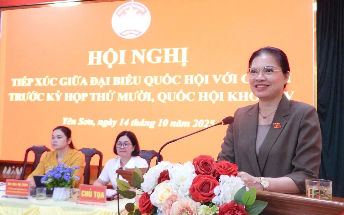 Phó Chủ tịch UBTƯ MTTQ Việt Nam Hà Thị Nga tiếp xúc cử tri tại Tuyên Quang
