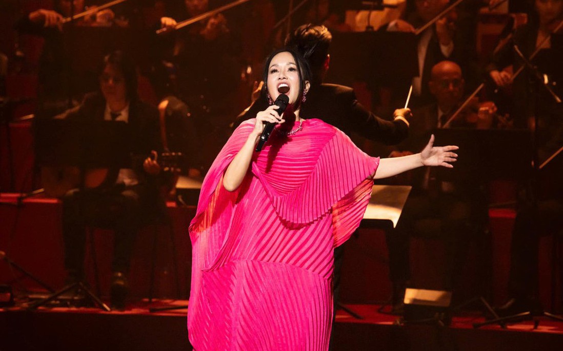Diva Hồng Nhung tham gia đêm nghệ thuật gây quỹ ủng hộ nhân dân Cao Bằng sau bão lũ