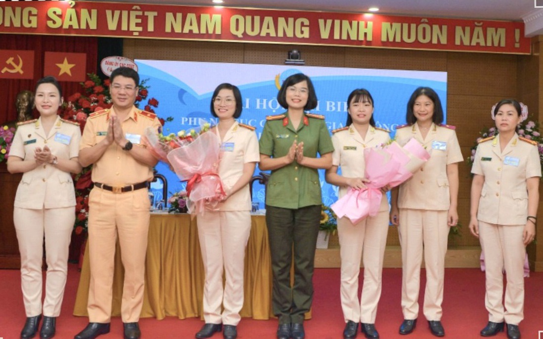 Phụ nữ Cục Cảnh sát giao thông xây dựng nhiều công trình, mô hình hiệu quả, thiết thực