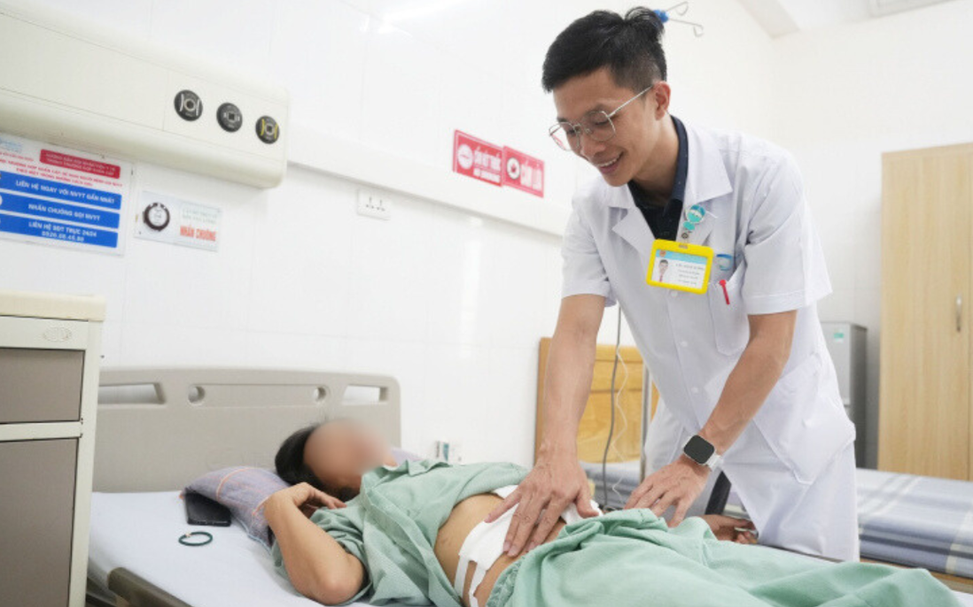 Cứu sống người phụ nữ vỡ thận, máu phun thành tia