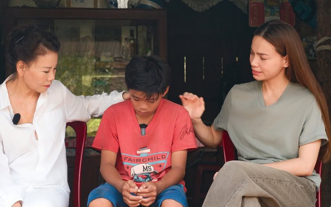 Hồ Ngọc Hà tài trợ toàn bộ chi phí học tập cho cậu bé mồ côi 13 tuổi ở Bến Tre