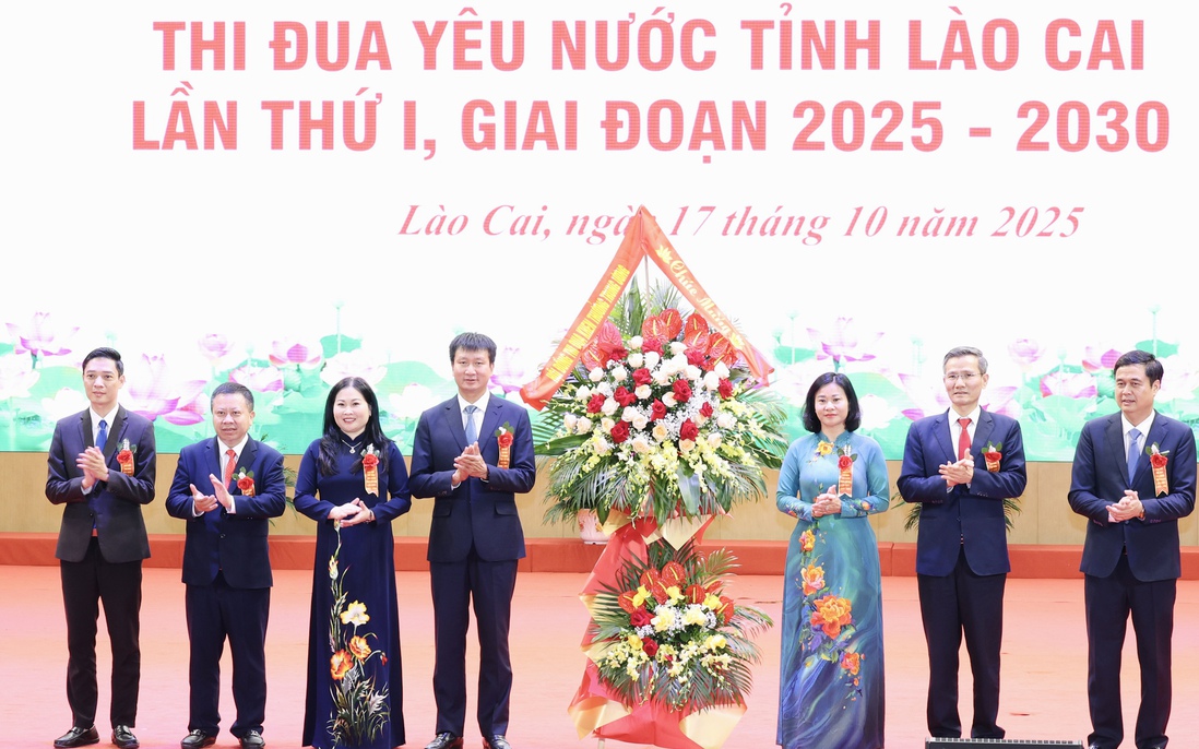 Đồng chí Nguyễn Thị Tuyến dự Đại hội Thi đua yêu nước tỉnh Lào Cai lần thứ I, giai đoạn 2025 - 2030