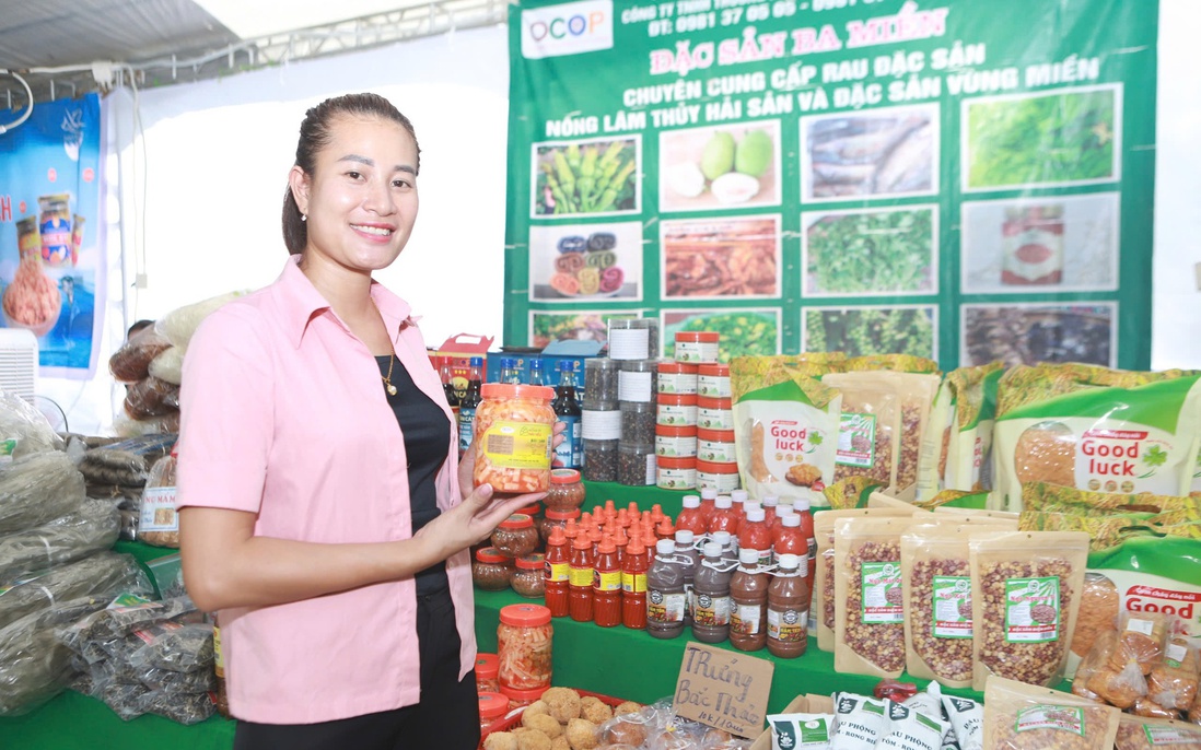 Khám phá thế giới đặc sản 3 miền tại Ngày hội "Phụ nữ nói không với thực phẩm không an toàn"