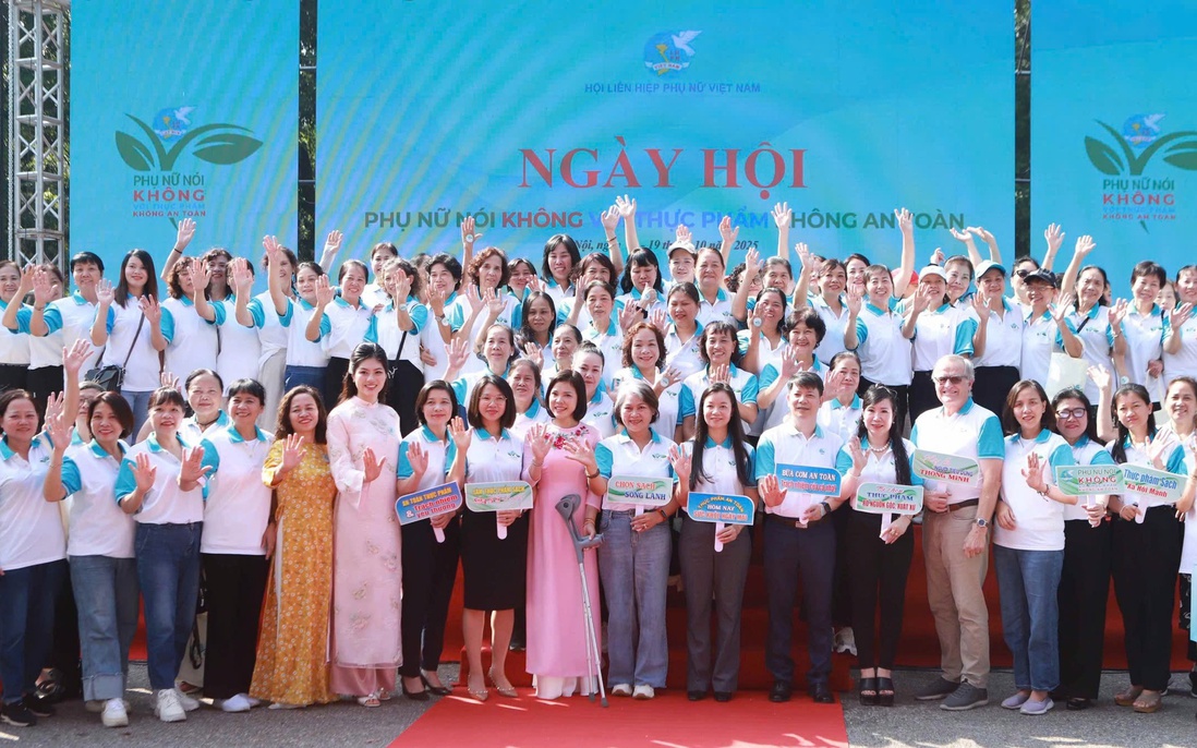 Ngày hội “Phụ nữ nói không với thực phẩm không an toàn”