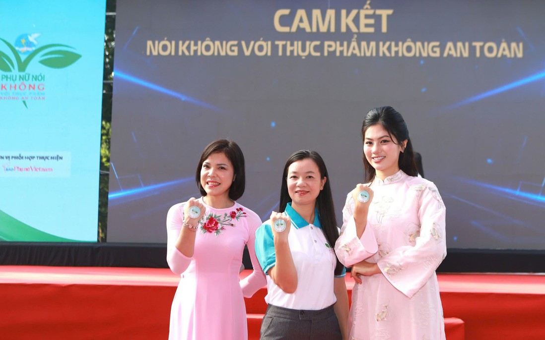 Phụ nữ nói không với thực phẩm không an toàn