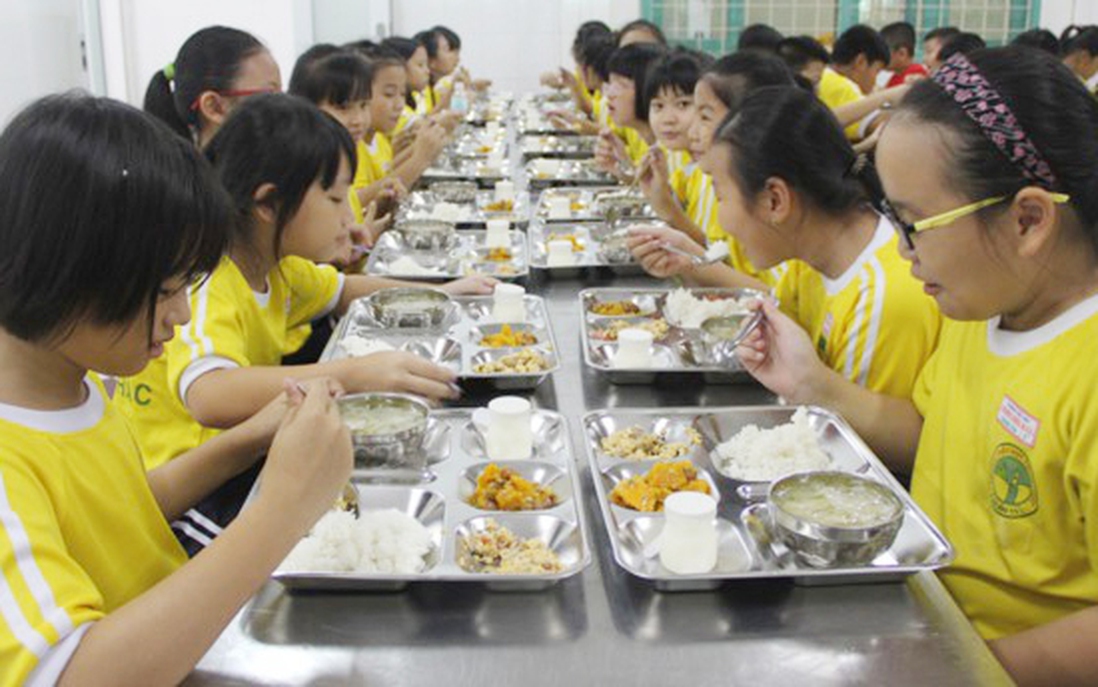Nghiên cứu giải pháp đồng bộ bảo đảm an toàn thực phẩm học đường