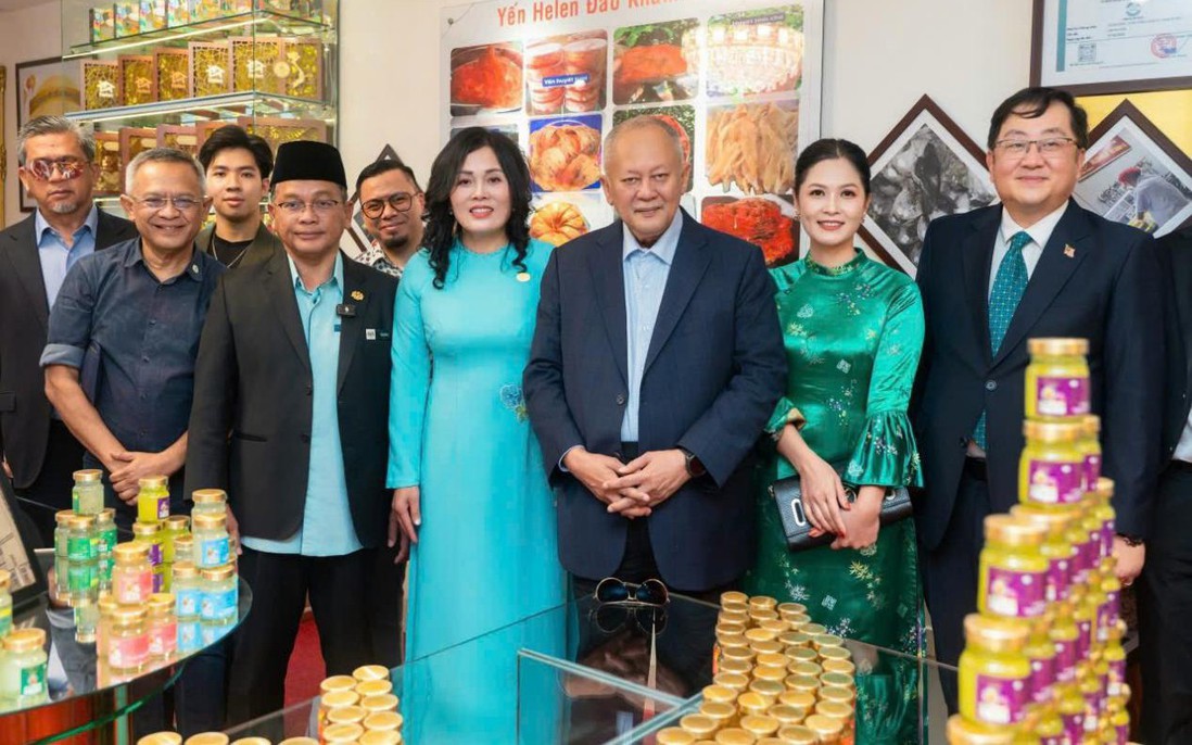 Người phụ nữ hiện đại trong kỷ nguyên mới - Khát vọng vươn xa từ giá trị Việt