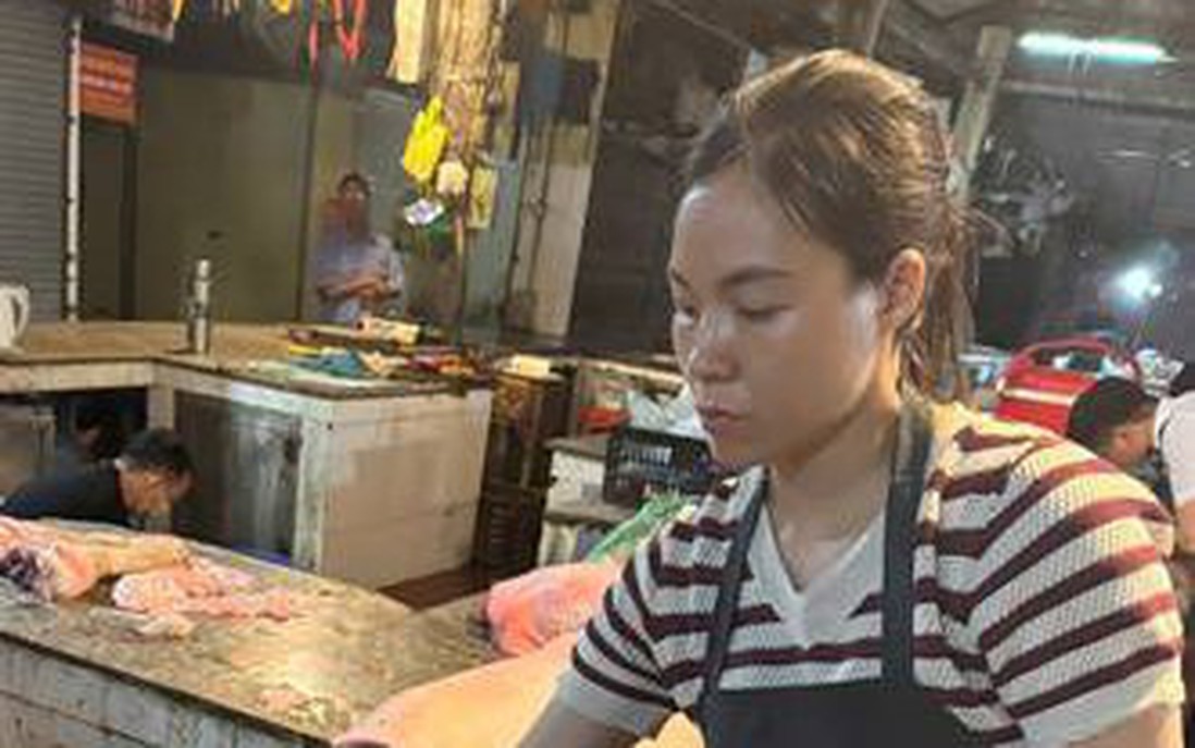 Mua lợn dịch bệnh, lợn chết về giết mổ bán, 2 vợ chồng ở Hà Nội bị khởi tố