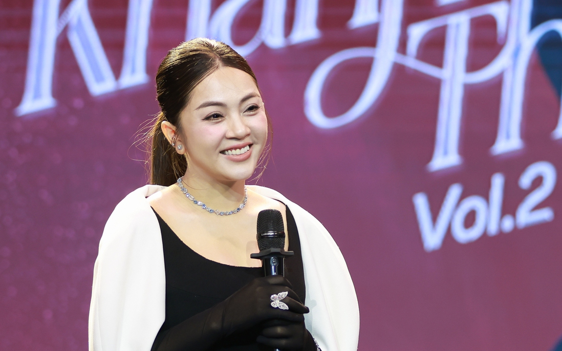 Khánh Thy ra album không đặt tên