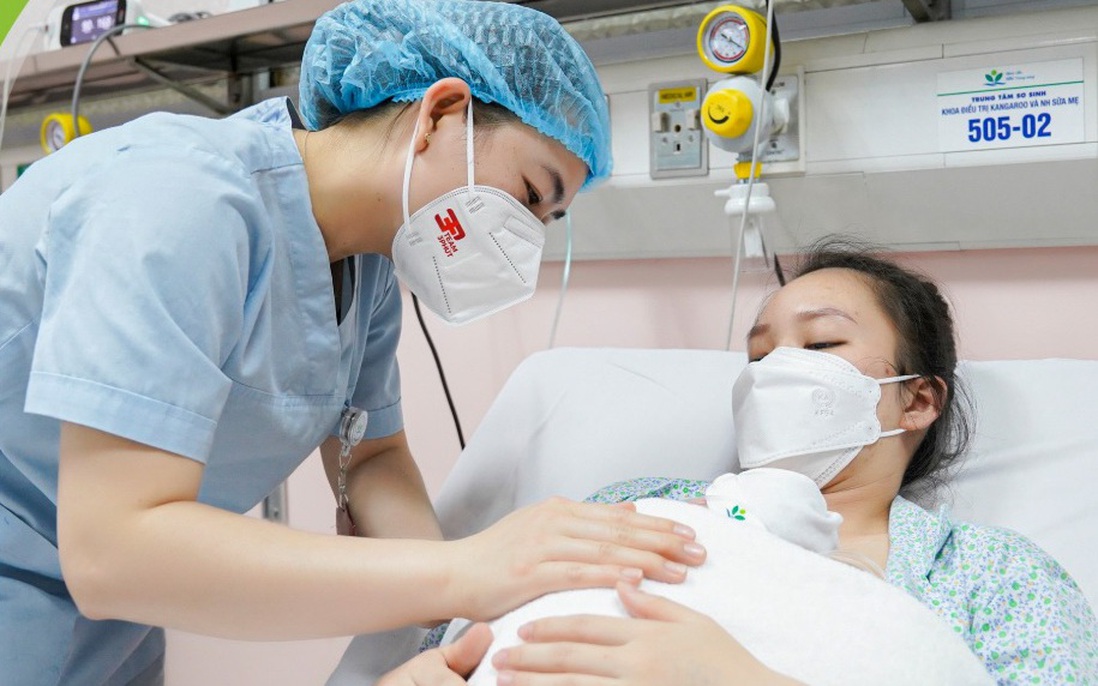 Những "người mẹ thứ hai" và hành trình giành sự sống cho trẻ sinh non
