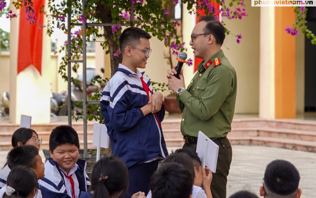 "Nhận diện sớm, can thiệp kịp thời" phòng, chống thuốc lá thế hệ mới trong học đường