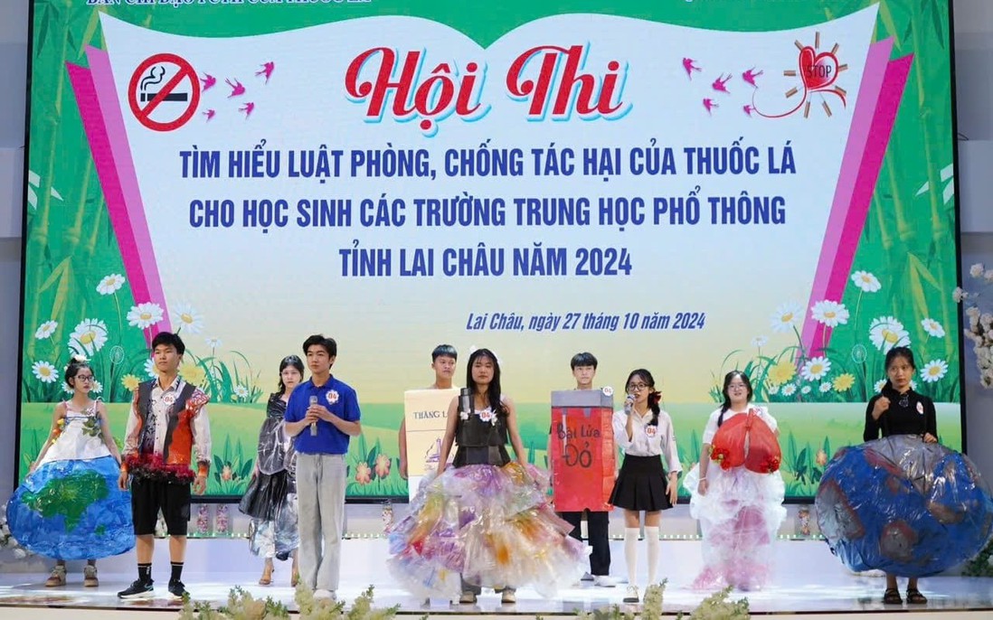 Lai Châu: Đưa nội dung "không hút thuốc lá" vào quy chế văn hóa công sở