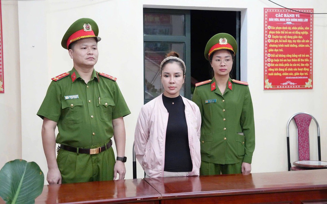 Nữ hiệu trưởng bị bắt vì lập khống chứng từ, chiếm đoạt hàng trăm triệu đồng