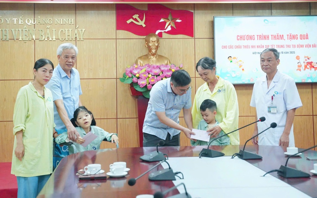 MTTQ tỉnh Quảng Ninh thăm, tặng quà Trung thu cho các bệnh nhi 
