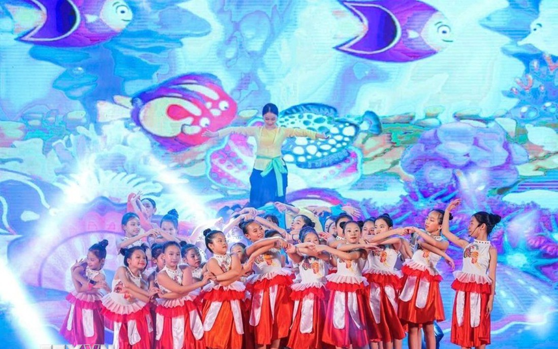 Chủ tịch nước gửi Thư chúc Tết Trung thu 2025 tới các cháu thiếu niên, nhi đồng