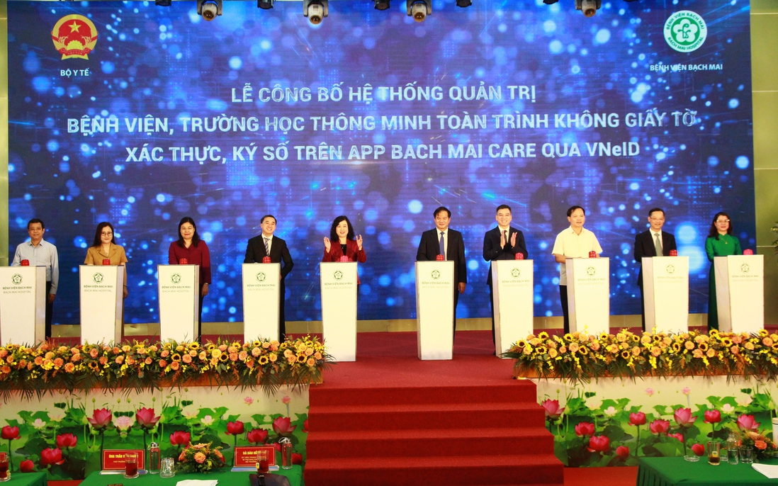 Bệnh viện Bạch Mai công bố hệ thống quản trị thông minh toàn trình không giấy tờ
