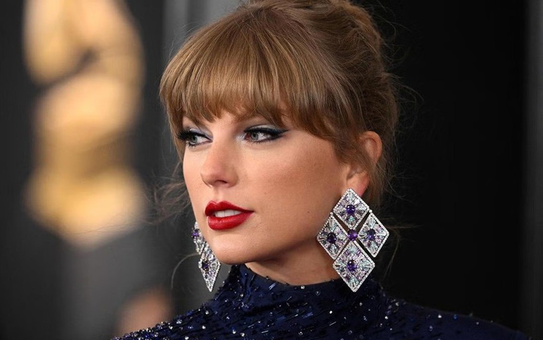 Taylor Swift phá kỷ lục streaming với album mới "Showgirl"