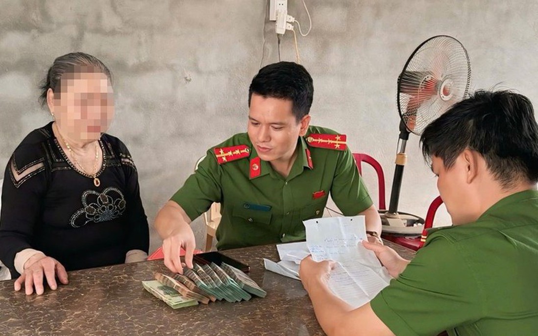 Cụ bà suýt bị kẻ giả danh công an lừa mất 300 triệu đồng